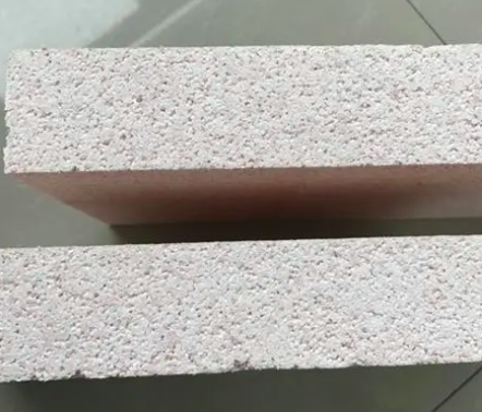 浅析潍坊聚合聚苯板的粘贴方式与注意事项